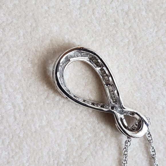 Sterling Silver Teardrop Infinity CZ Accent Pendant Necklace Signed SUN 925 - Picture 3 of 7